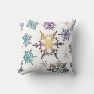 Snowflake pattern	 cushion