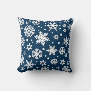 Snowflake pattern cushion