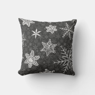 Snowflake pattern cushion