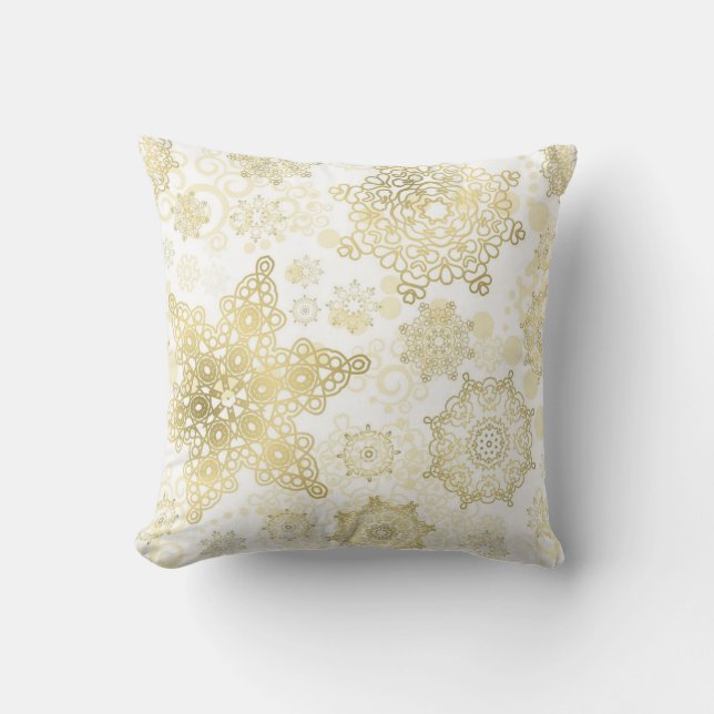 Snowflake pattern	 cushion (Front)