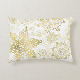Snowflake pattern	 decorative cushion