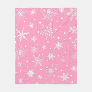 Snowflake pattern fleece blanket