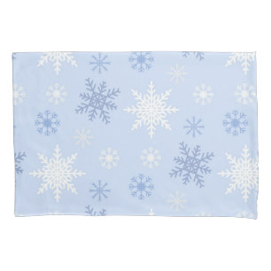 Snowflake pattern pillowcase