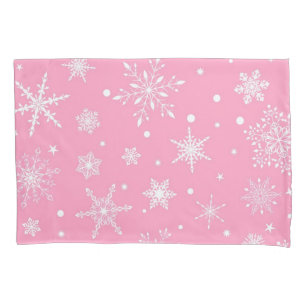 Snowflake pattern pillowcase