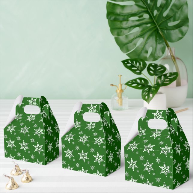 Snowflake Pattern, White Snowflakes, Snow, Green Favour Box (Multiple)
