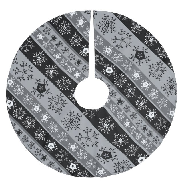 Snowflake Stripes Grey Brushed Polyester Tree Skirt (Front)