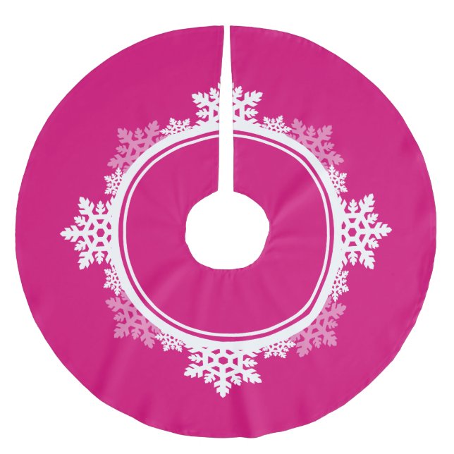 Snowflake Wreath in Fuchsia Pink & White Brushed Polyester Tree Skirt (Front)