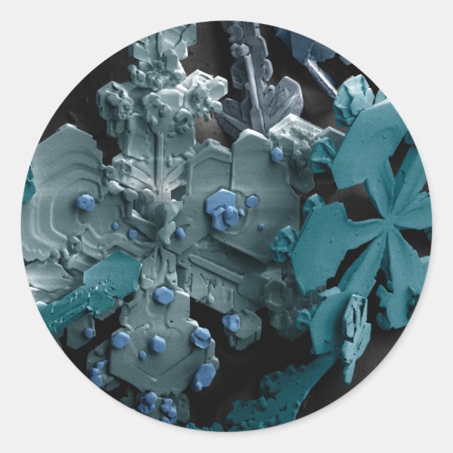 Snowflakes Classic Round Sticker (Front)