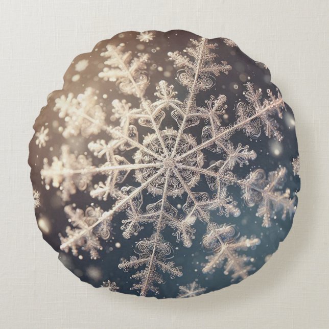 Snowflakes / Hearts  Round Cushion (Front)