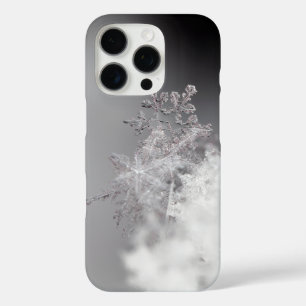 Snowmans & Snowflakes Seamless Pattern iPhone 16 Pro Case