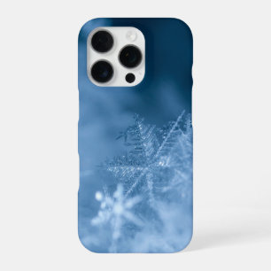 Snowmans & Snowflakes Seamless Pattern iPhone 16 Pro Case