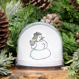 Snowwoman snow globe
