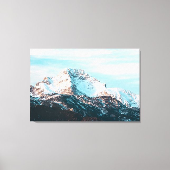 Snowy mountain canvas print (Front)