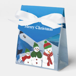 Snowy Mountain With Snowmen Favour Box