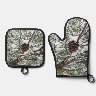 Snowy Pine Cone II Winter Nature Photography Oven Mitt & Pot Holder Set