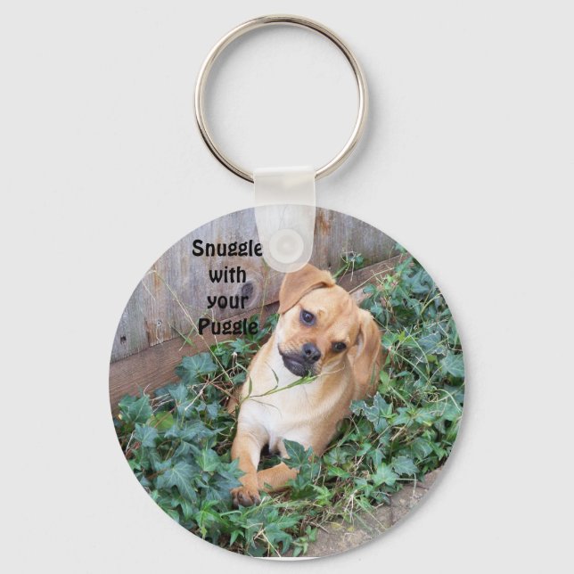 Snuggle w/ur Puggle Keychain (Front)