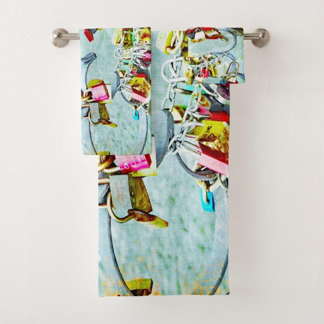 So much love! Love locks for eternal love Bath Towel Set (Insitu)