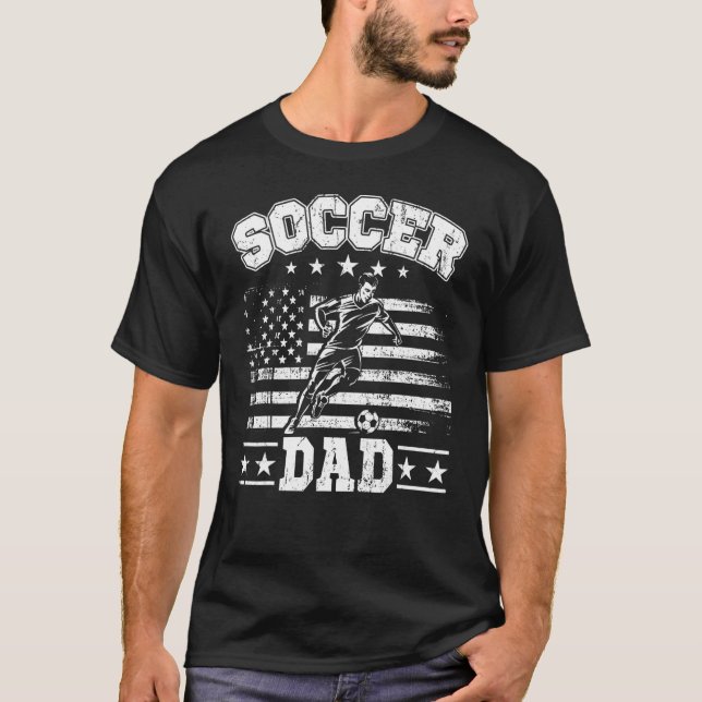 Soccer Dad USA Flag Soccer Team Fan Daddy Father's T-Shirt (Front)
