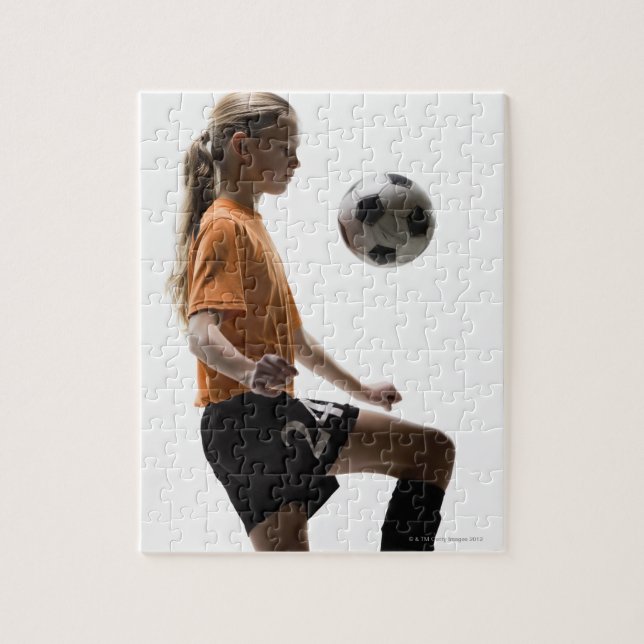 Soccer player jigsaw puzzle (Vertical)