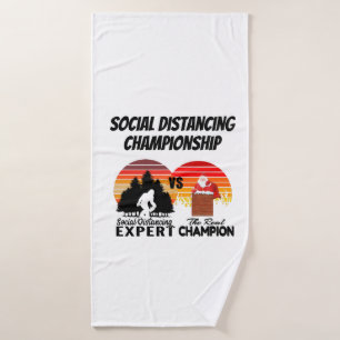 Social Distancing Championship - Yeti Santa Claus Bath Towel