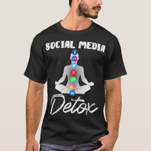 Social Media Deto Anti Smartphone Funny Digital De T-Shirt