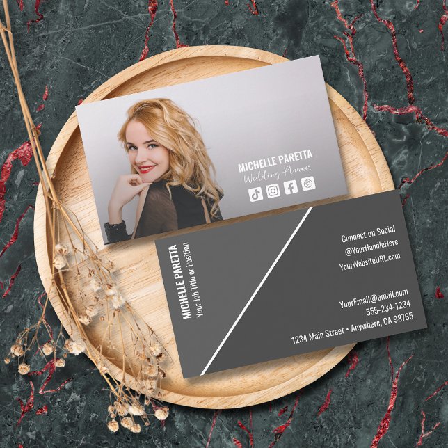 Social Media Profile Photo Business Card (Creator Uploaded)