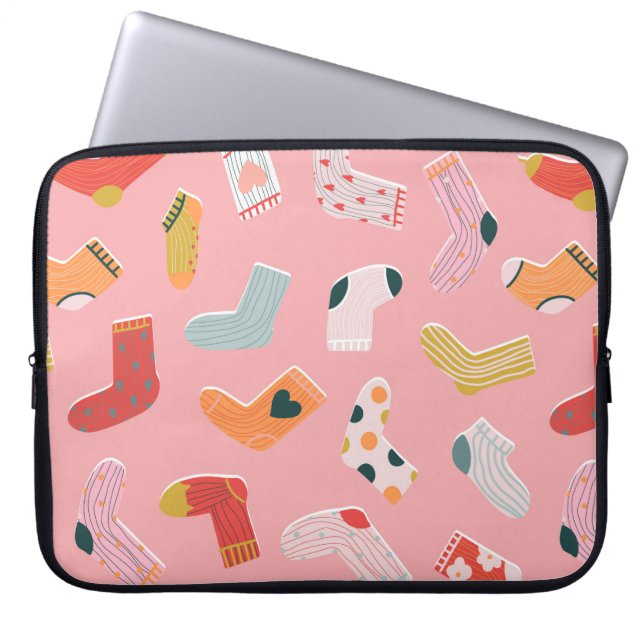 Socks seamless pattern. Cosy hand-drawn cartoon st Laptop Sleeve (Front)