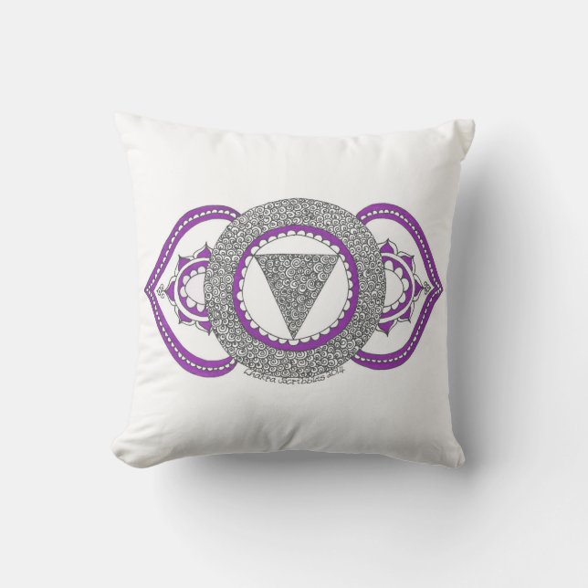 Soft cushion featuring the third eye chakra (Front)