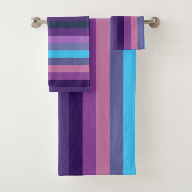 Soft Eclectic Blue-Purple Muted Stripe Pattern Bath Towel Set (Insitu)