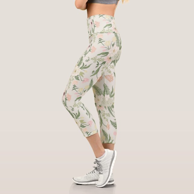 Soft Mint Green Garden Flower Pattern Capri Leggings (Left)