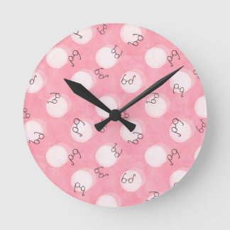 Soft Pink Cute Pattern – Minimal Aesthetic Polka Round Clock