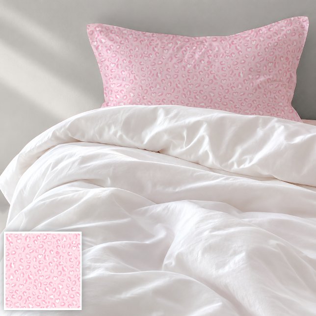 Soft Pink Watercolor Leopard Print Pillowcase (Cover Image)