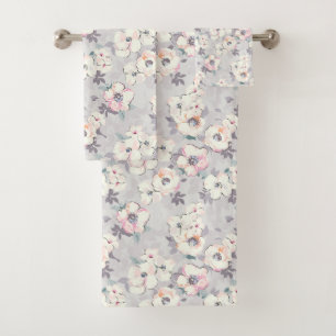 Soft Pink Watercolor Pattern Bath Towel Set
