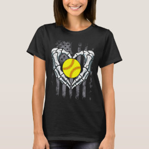 Softball Heart Skeleton Hand Halloween Costume Men T-Shirt