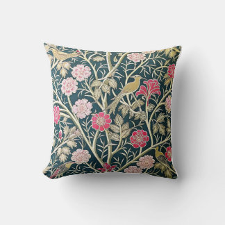 Softness & Shine Cushion