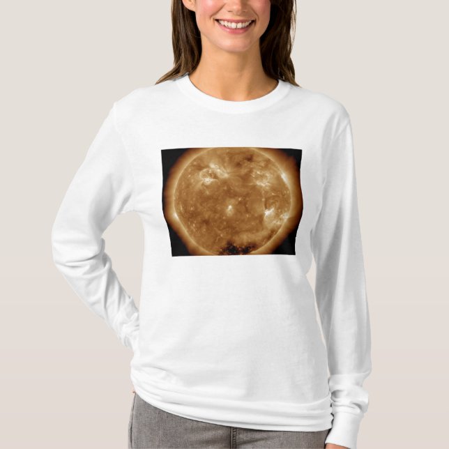 Solar activity on the Sun 5 T-Shirt (Front)