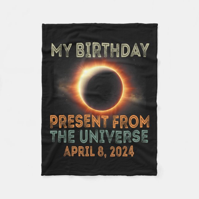 Solar Eclipse 2024 Birthday Present 4.8.24 Totalit Fleece Blanket (Front)