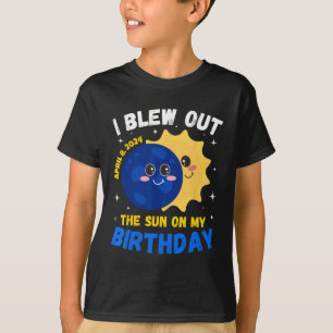 Solar Eclipse 4.08.24 Birthday Funny Quote Totalit T-Shirt