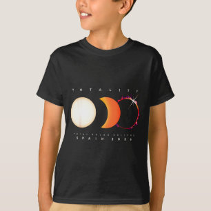 Solar Eclipse Spain Total Eclipse Artwork T-Shirt