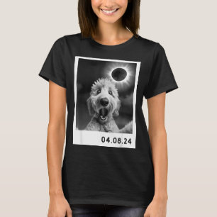 Solar Eclipse Totality Goldendoodle Dog Design T-Shirt