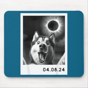 Solar Eclipse Totality Siberian Husky Design Mouse Mat