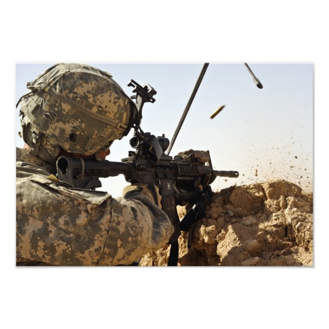soldier engages enemy forces photo print (Front)