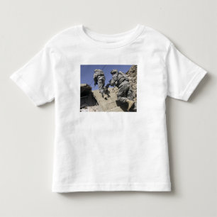 Soldiers running up staircase of a building toddler T-Shirt