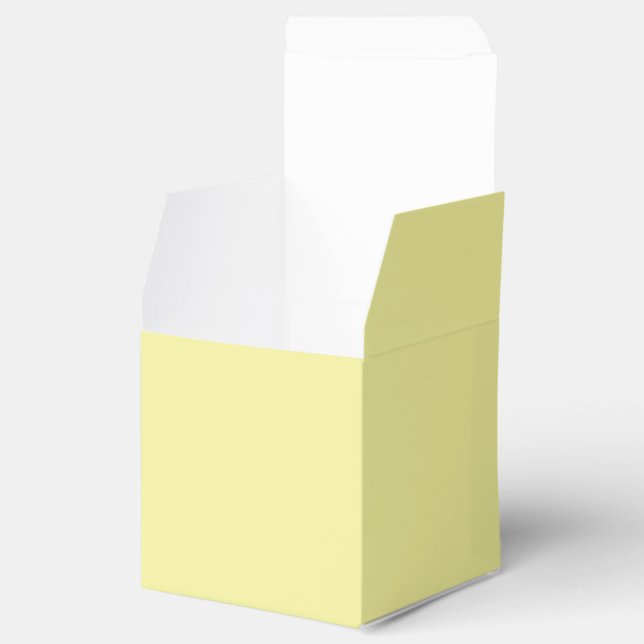 Solid Soft Yellow Favour Box (Opened)