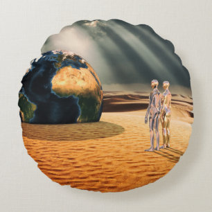 Somewhere Else – Facing the World Round Cushion