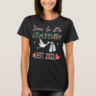 Soon To Be Grandma 2022 Mother's Day First Time Ne T-Shirt