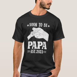 Soon To Be Papa Est 2023 Pregnancy Announcement T-Shirt