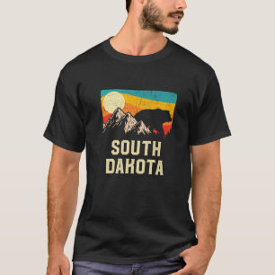 South Dakota Nature Wild Bear Retro Sunset Hiking T-Shirt
