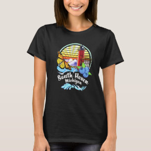 South Haven Mi Lighthouse Monarch Butterfly Beach  T-Shirt
