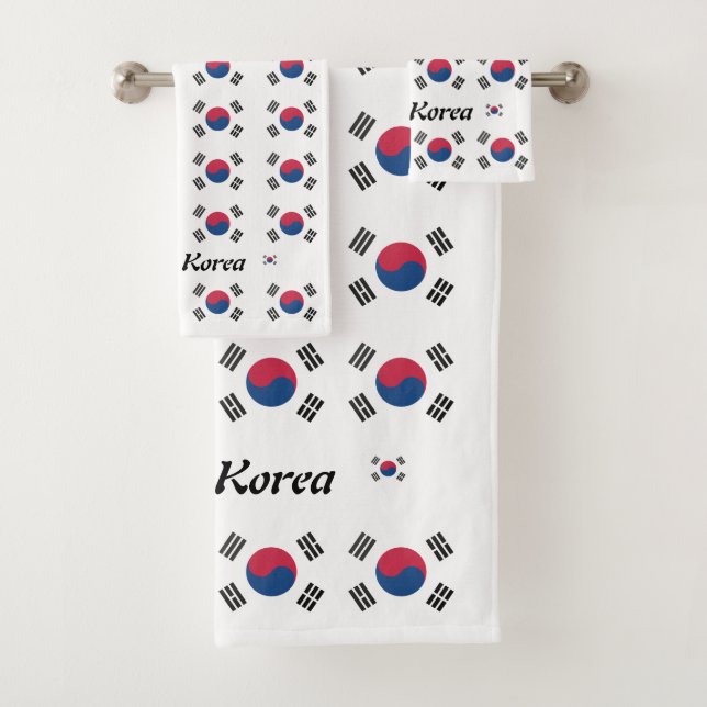 South Korean flag Bath Towel Set (Insitu)